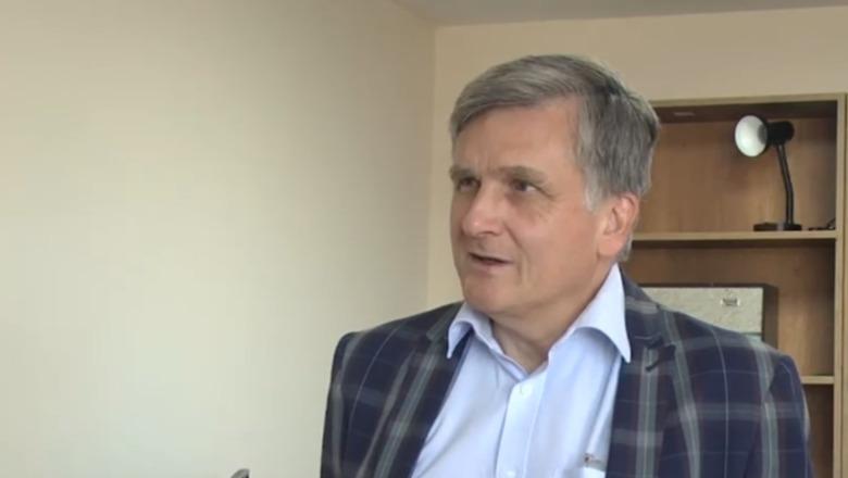 Ambasadori i OSBE-së nga Korça: Protestat janë pjesë normale e demokracisë, e drejta e qytetarëve duhet të respektohet! Dialogu politik mbetet sfidë