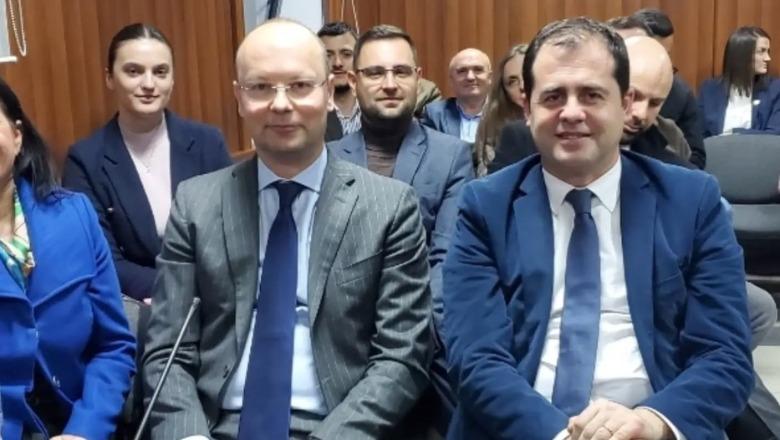 Drejton prej 12 vitesh Sekretariatin për Çështjet Ligjore dhe Zgjedhore të PD, Ivi Kaso njofton se nuk do të rikandidojë sërish për këtë pozicion