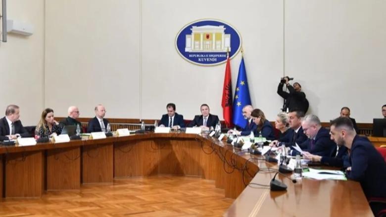 Ishte paralajmëruar më herët, shtyhet deri në nëntor puna e Komisionit të Posaçëm për Reformën Zgjedhore