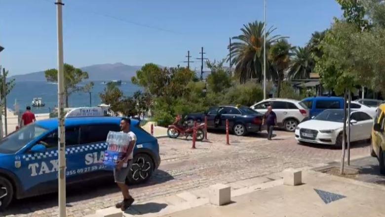 Sarandë/ Oficeri i Policisë përfshihet në sherr me disa persona, ‘Blutë’ kontrolle të shumta në qytet! Disa të shoqëruar (EMRI)