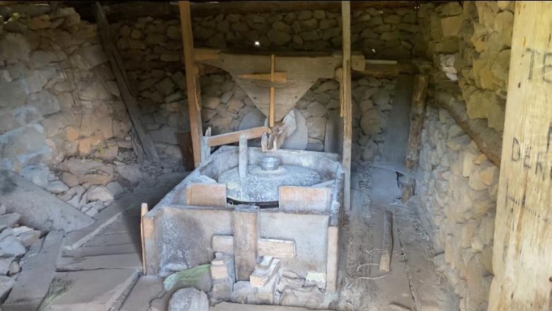 SPECIALE/ Mulliri shekullor dhe kullat që po zgjohen: Udhëtim në fshatin Arrën të Kukësit ku po lind një histori e re rikthimi