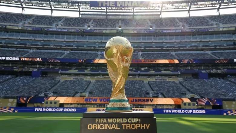 FIFA mbyll sondazhin, tifozët zgjedhin Spanjën kampione bote
