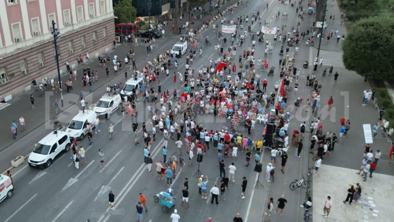 Protesta vijon në ditën e 50-të, venitet pjesëmarrja