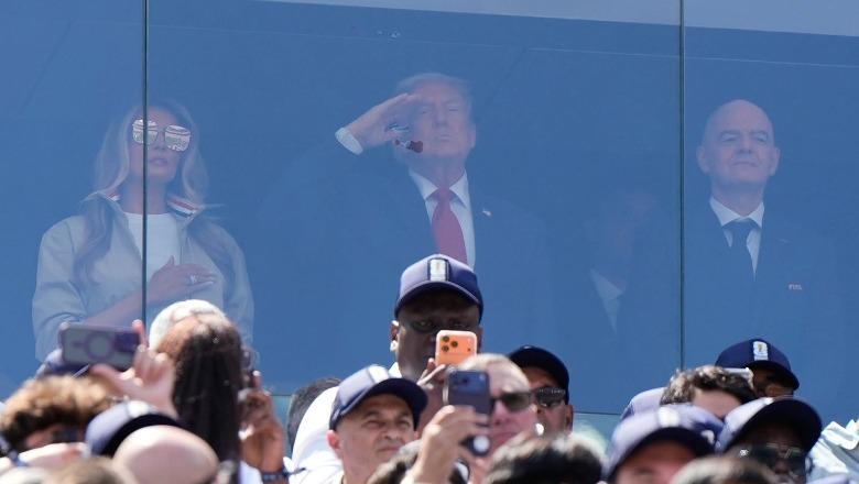 VIDEO/ Donald Trump mbërrin në stadium me helikopter për finalen e Kupës së Botës, presidenti i SHBA-së mbrohet nga xhami antiplumb në 'MetLife'