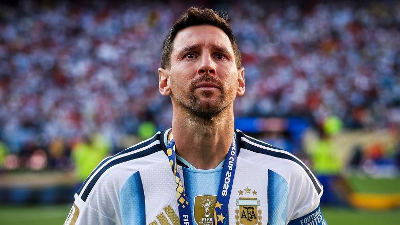 Fundi i një epoke, Lionel Messi në lot pasi humbi në finalen e Botërorit 2026