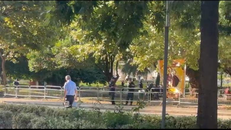 Kuvendi i rrethuar! Sot raportojnë SPAK dhe 6 institucione të tjera, interpelancë me ministrin Karakaçi! Në rend dite pr.ligji për turizmin, mbetet jashtë ‘Territorialja’