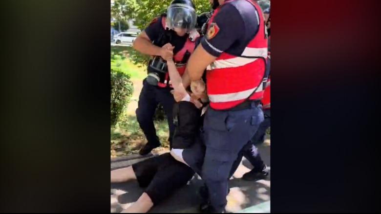 Protesta para Kuvendit, policia shoqëron organizatorin Edison Lika
