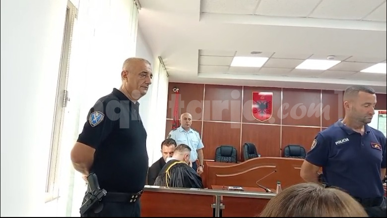 U shkarkua që në vend të tij të emërohej Ols Dado, ish-prokurori Tom Deda e sfidon publikisht: Të doli boja! A e ke bërë Magjistraturën