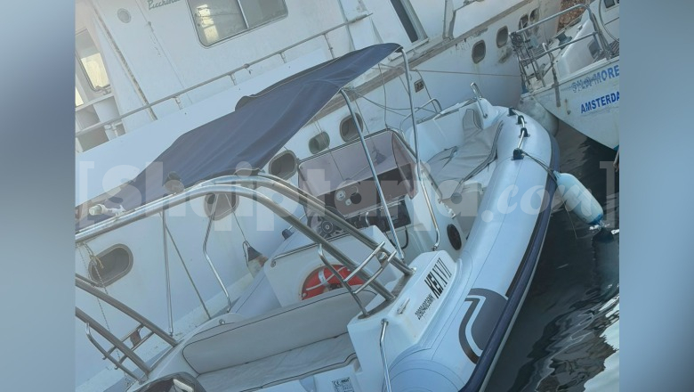 Vlorë/ Mbeti i plagosur nga helikat e skafit një ditë më parë, 17-vjeçari dërgohet drejt Traumës në gjendje të rëndë shëndetësore
