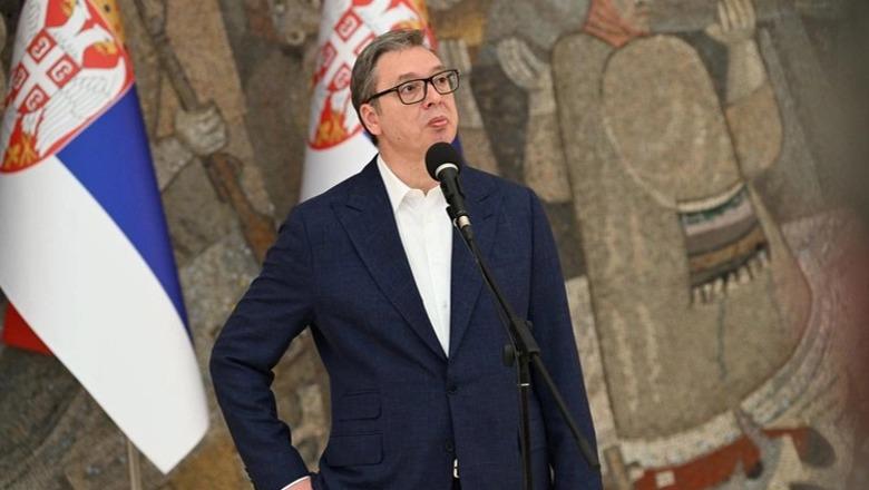 Kërcënon aleancën e Shqipërisë, Vuçiç urdhër ushtarëve: Kosova e jona, mbrojeni me armë
