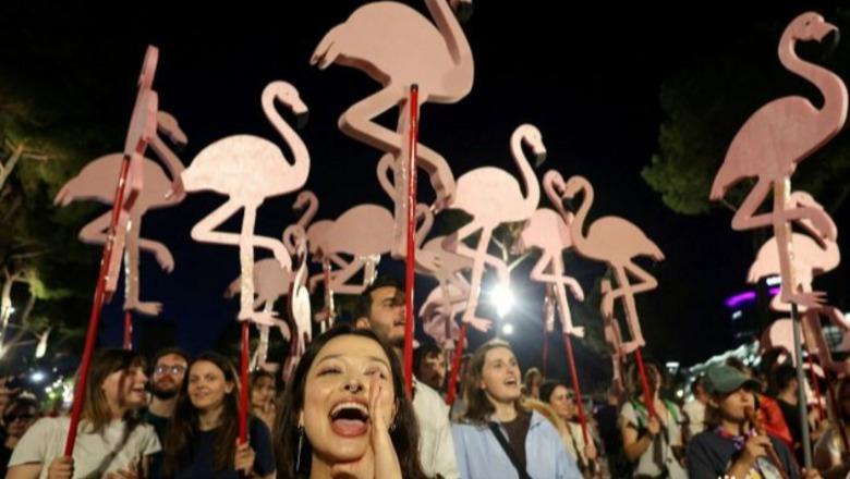 Fatos Çoçoli: Ka hyrë protesta në rutinën e saj?