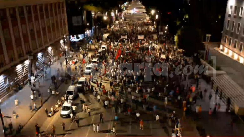 56 ditë para Kryeministrisë, protestuesit i përgjigjen Ramës për dokumentin 'Besa': Përpjekje për të zbehur tubimin, dorëheqja e panegociueshme