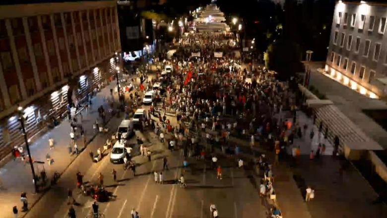 56 ditë para Kryeministrisë, protestuesit i përgjigjen Ramës për dokumentin 'Besa': Përpjekje për të zbehur tubimin, dorëheqja e panegociueshme
