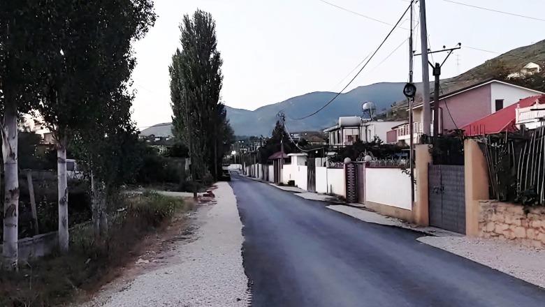 Shpallet në kërkim autori i plagosjes së 22-vjeçarit në Kurbin, nën kërcënimin e armës i mori edhe mjetin (EMRI)