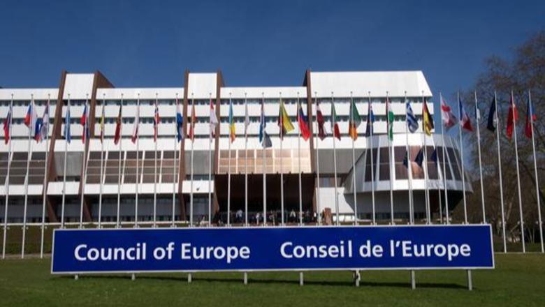 KiE: Territorialja me konsultim, duhet decentralizim real kompetencash! Të ndryshojë koncepti për qarkun, s’plotëson kushtet për pushtet vendor