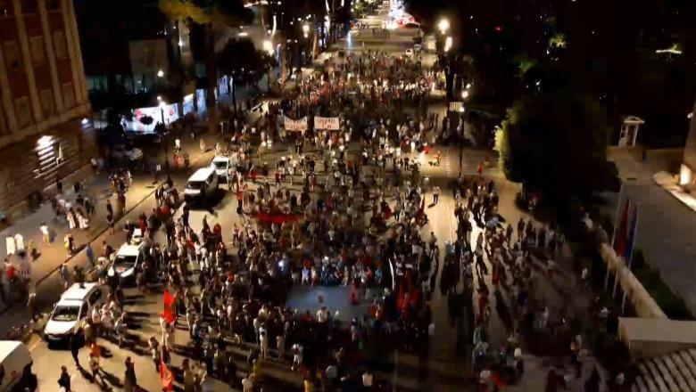 DRON/ Ja pjesmarrja në protestën në ditën e 61-të ora 20:55