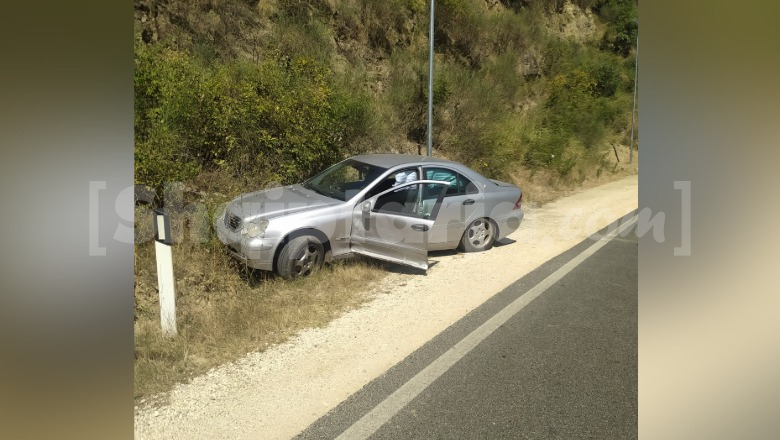 Gjirokastër/ ’Cekja’ i Beratit dhe Baba Sheh Hormova përplasen me makinë, shpëtojnë pa lëndime
