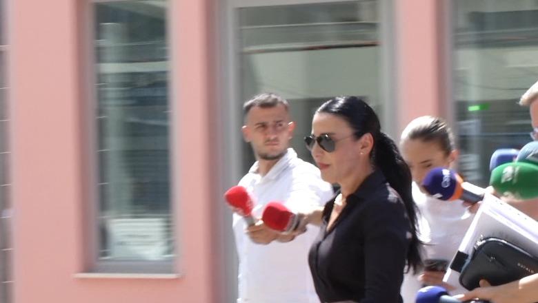 EKSKLUZIVE/ Paracaktoi fatin e 8 tenderëve, SPAK merr të pandehur Belinda Ballukun edhe për 6 lotet e Unazës së Madhe! I komunikohet akuza