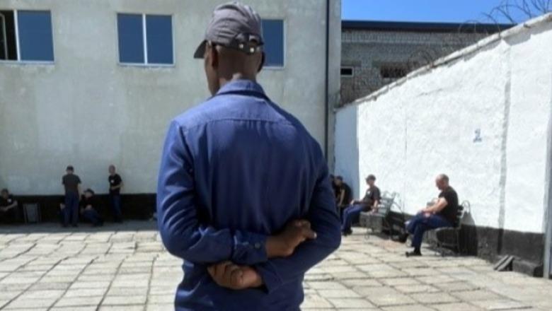 ‘Kështu rusët më mashtruan dhe më dërguan në front’, mes të burgosurve afrikanë të rekrutuar nga Moska për të luftuar në Ukrainë