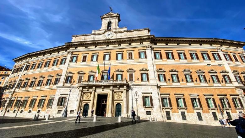 Marrëveshjet me Shqipërinë, Dhoma e Deputetëve e Parlamentit italian miraton projektligjin për ratifikimin