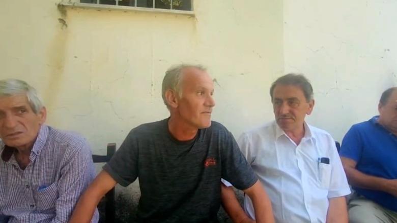 ‘Territorialja’/ Këshillat në Këlcyrë e Klos unanimisht kundër shkrirjes së bashkive! Kryepleqtë e Fushë-Arrëzit i thonë ‘jo’ bashkimit me Pukën! Protesta edhe në Divjakë