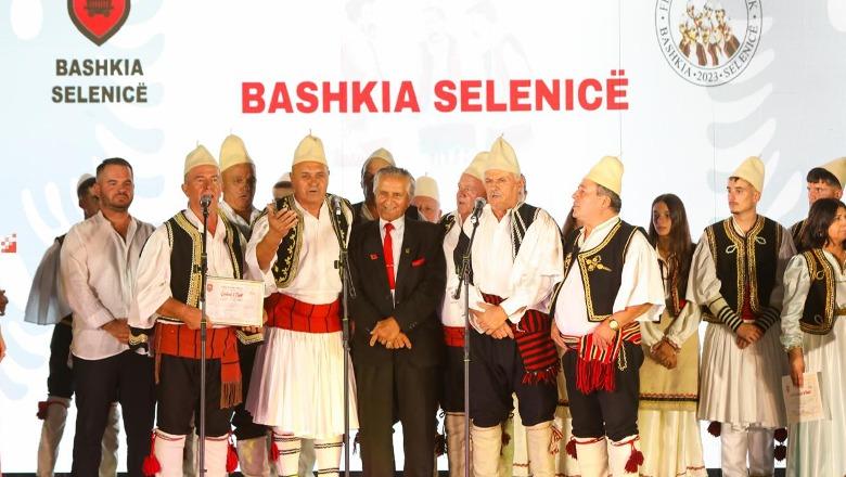 Edicioni i IV-të i Festivalit Folklorik të Selenicës, 20 grupe të isopolifonisë dhurojnë spektakël në fshatin Kotë