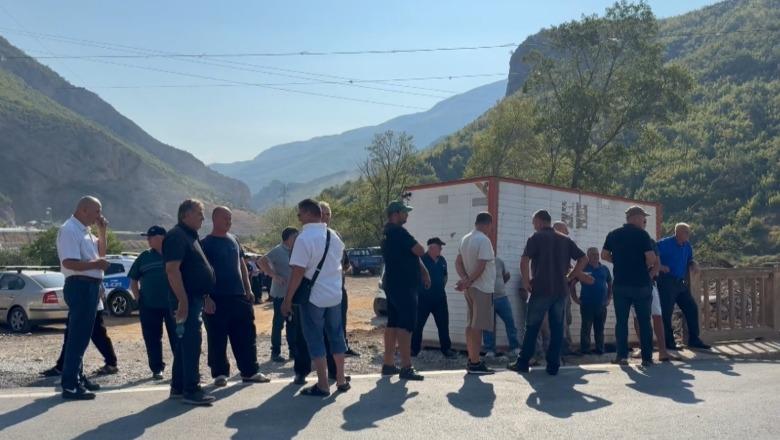 Korridori VIII/ Banorët e Librazhdit protestojnë: Na është rritur distanca, duam hyrje të re në ‘Elbasan-Qafë Thanë’