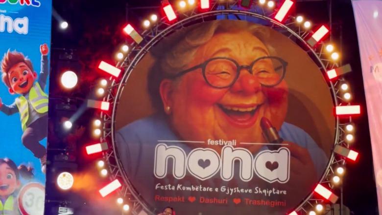 Përmet/ Festivali ‘Nona’, promovim i traditës e kulinarisë! Çifti nga Holanda provon për herë të parë mesnikun