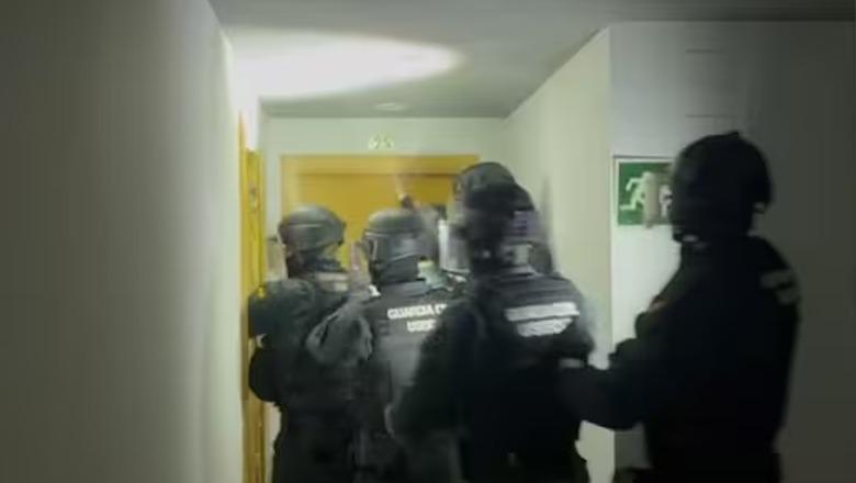 Spanjë/ Autoritetet godasin grupin kriminal shqiptar që grabisnin banesat! 