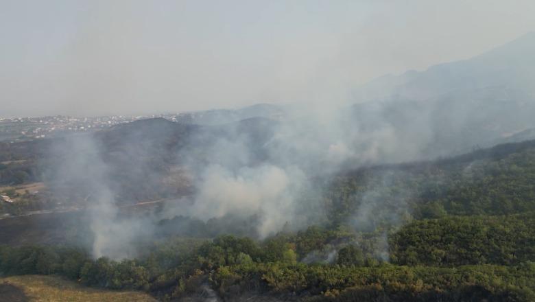 Pamjet me dron, ndërhyjnë 2 helikopterë për vënien nën kontroll të zjarreve në Lundër e Priskë! Flakë edhe në Parkun e Lurës 