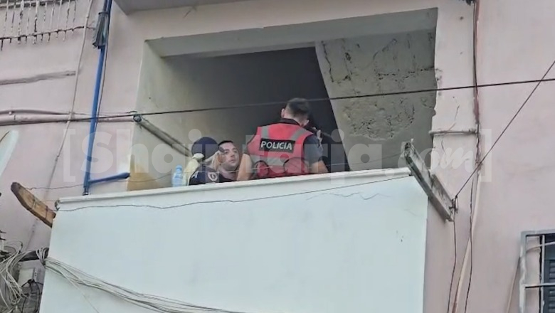 Goditi gruan me thikë në kokë pas sherrit në familje, lëndohet edhe vetë 43-vjeçari në Durrës, të dy përfundojnë në spital