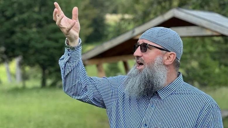 'Gruaja duhet rrahur' Kush është predikuesi boshnjak Elvedin Peziq që u shoqërua nga Policia e Kosovës