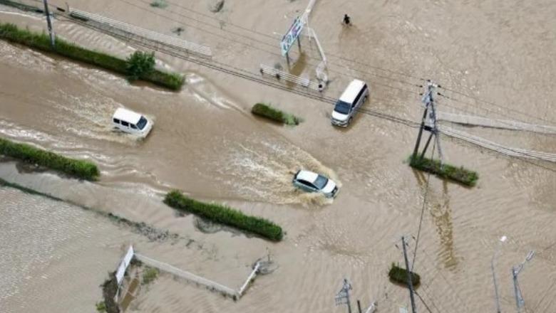 Japonia goditet nga reshje rekord, 8 persona humbin jetën, mbi 100 mijë familje largohen nga shtëpitë si pasojë e përmbytjeve