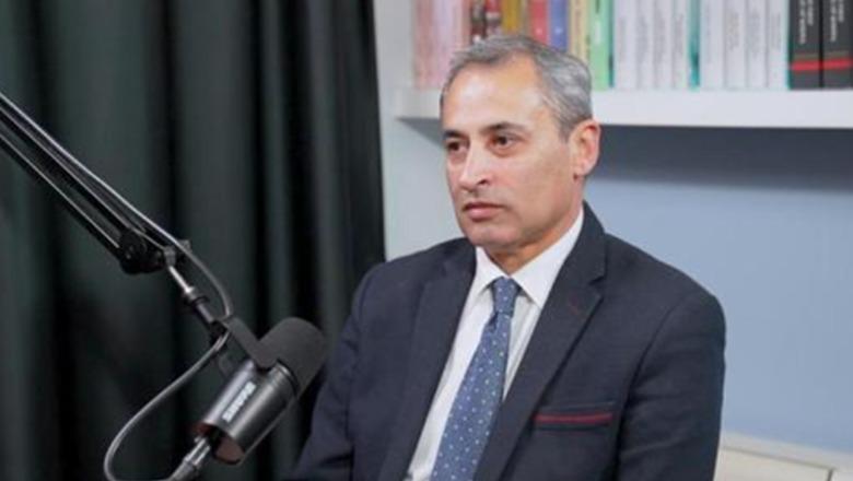 Kriza politike, ish-ambasadori Çejku: Kurti ka në dorë se si Kosova do të shihet nga miqtë dhe kundërshtarët e saj në këtë moment delikat