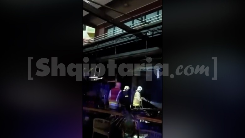 Hoteli i djegur në Vlorë, pamje nga ndërhyrja e zjarrfikësve për shuarjen e zjarrit