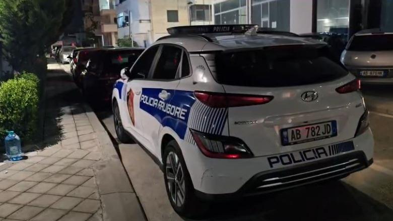 Sherr mes 2 të rinjve në Durrës, plagoset me kaçavidë njëri prej tyre (VIDEO)