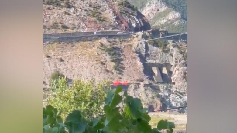 Përplasen 2 varka në Liqenin e Komanit në Shkodër, plagosen 8 turistë! Mbërrin helikopteri i Ministrisë së Shëndetësisë