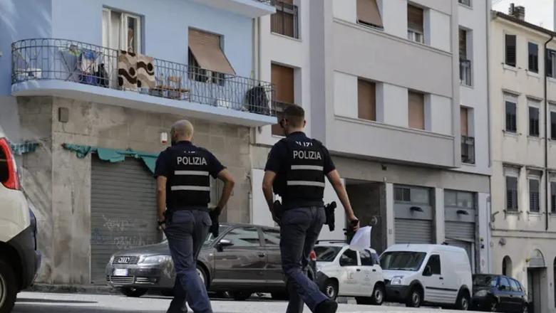 Itali/ 4 shqiptarë sulmohen me thika, çekiç e spraj me piper! Njëri prej tyre në gjendje të rëndë