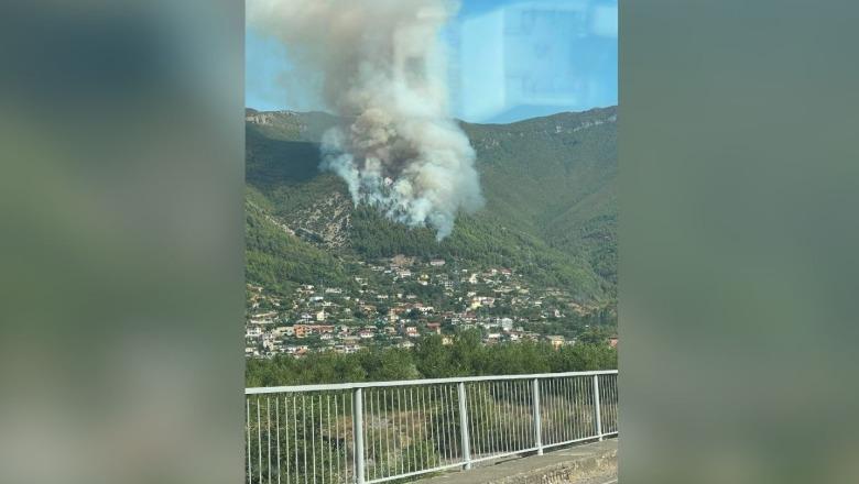 Vatër zjarri në masivin pyjor në Milot, flakët afrohen drejt banesave