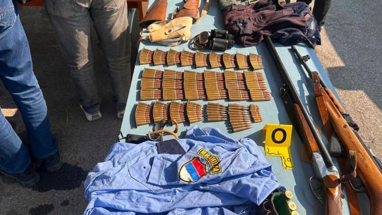 Mitralozë, automatikë e granata, Policia e Kosovës zbulon një arsenal armësh në veri, Sveçla: 
