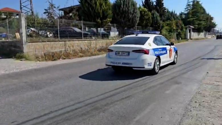 Vlorë, ‘Audi’ përplas nënën me foshnjën 3-muajshe në krahë