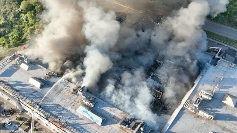 Lufta/ Rusia godet qendrën tregtare në Krivyi Rih, 16 të vdekur dhe 130 të plagosur! Kundërpërgjigjet Ukraina
