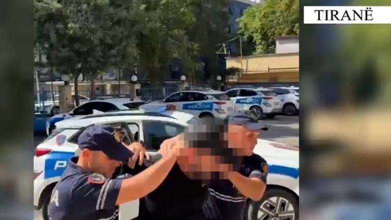 Videocall me imazhin e Bashkim Ulajt të krijuar me AI, si 3 të rinjtë në Tiranë mashtruan 70-vjeçarin kambist dhe i morën 100 mijë euro (VIDEO)