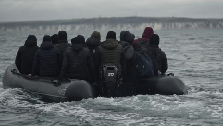 Çfarë ndryshon për djemtë shqiptarë që kërkojnë azil në Britani? Home Office publikon udhëzimin e ri