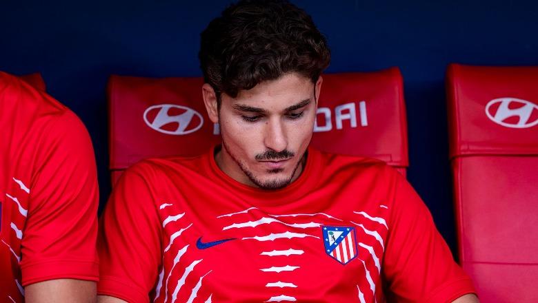 Julian Alvarez nis rebelimin, nuk shkon në stërvitje me Atl. Madridin! Kërkon kalimin te Barcelona