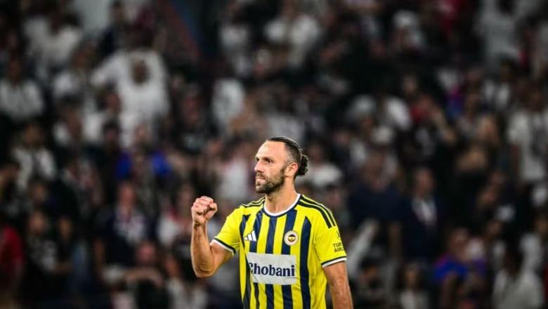 Champions League/ Muriqi dërgon Fenerbahcen në fazën e ligës, goli i Arbër Hoxhës s'vlen! Më tej AEK-u i shqiptarëve, eliminohet Lyoni