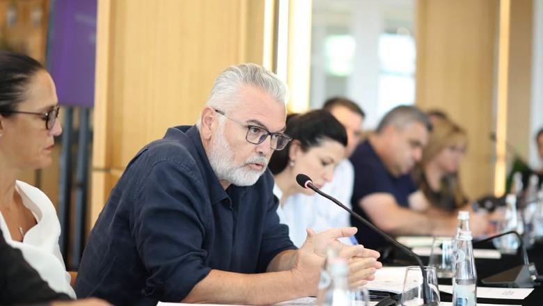 Takimi i Ramës me drejtuesit politikë e deputetët e Tiranës, Gogu: Kryeqyteti do të ketë orën e dëgjesës
