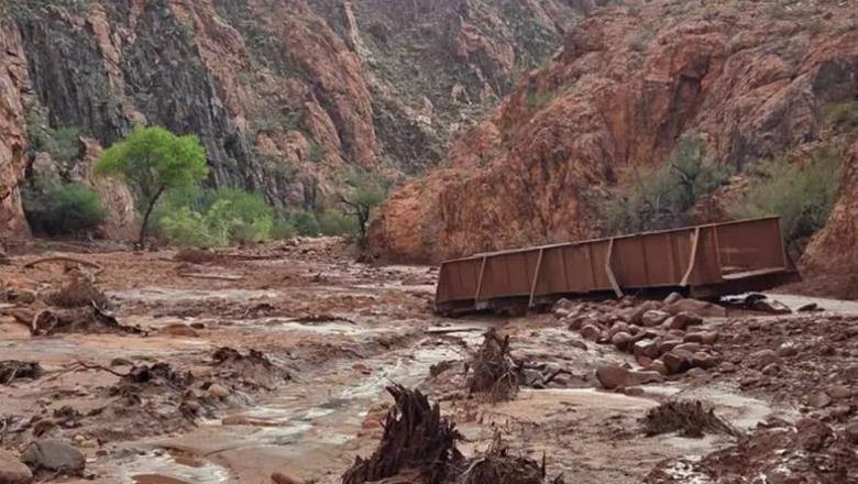 SHBA/ Përmbytje masive në 'Grand Canyon', rreth 15 alpinistë dyshohen të zhdukur! Një i vdekur