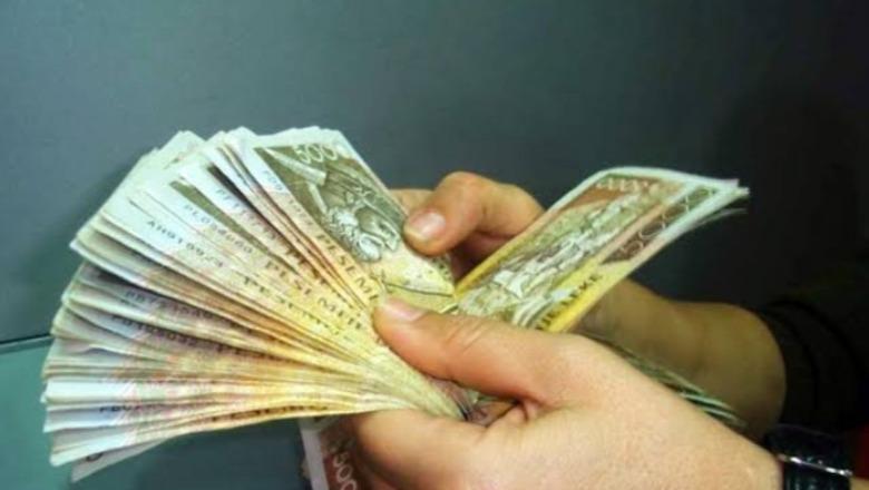Kursime në rritje, por shqiptarët nuk i ‘bllokojnë’ paratë, BSH: 56% e kursimeve janë ‘pa afat’, tërhiqen në çdo kohë