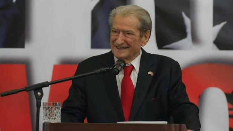Berisha takim me simpatizantët në SHBA, sulmon Blinken dhe Yuri Kim: Kush na tregoi barin, sot është pa punë! Ata që më shpallën ‘non grata’, sot janë të padëshiruar në vendin e tyre!